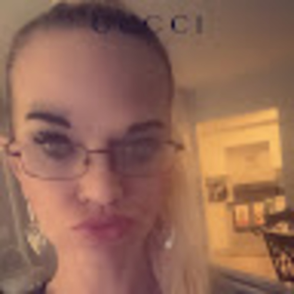 Meet your Posher, Kimberly
